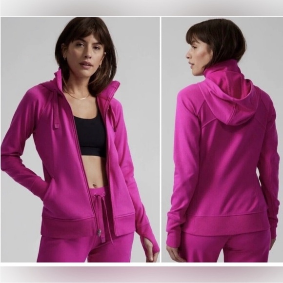 Athleta Triumph Hoodie In Velvet Plum Size Medium  Gorpcore Sweat Jacket - Picture 1 of 11